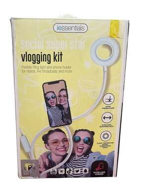 iessentials Social Super Star Vlogging Kit with Ring Light and Phone Holder